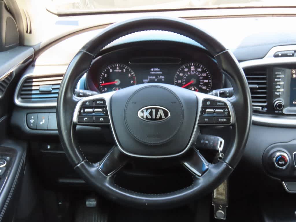 Thumbnail: 2019 Kia Sorento - 21
