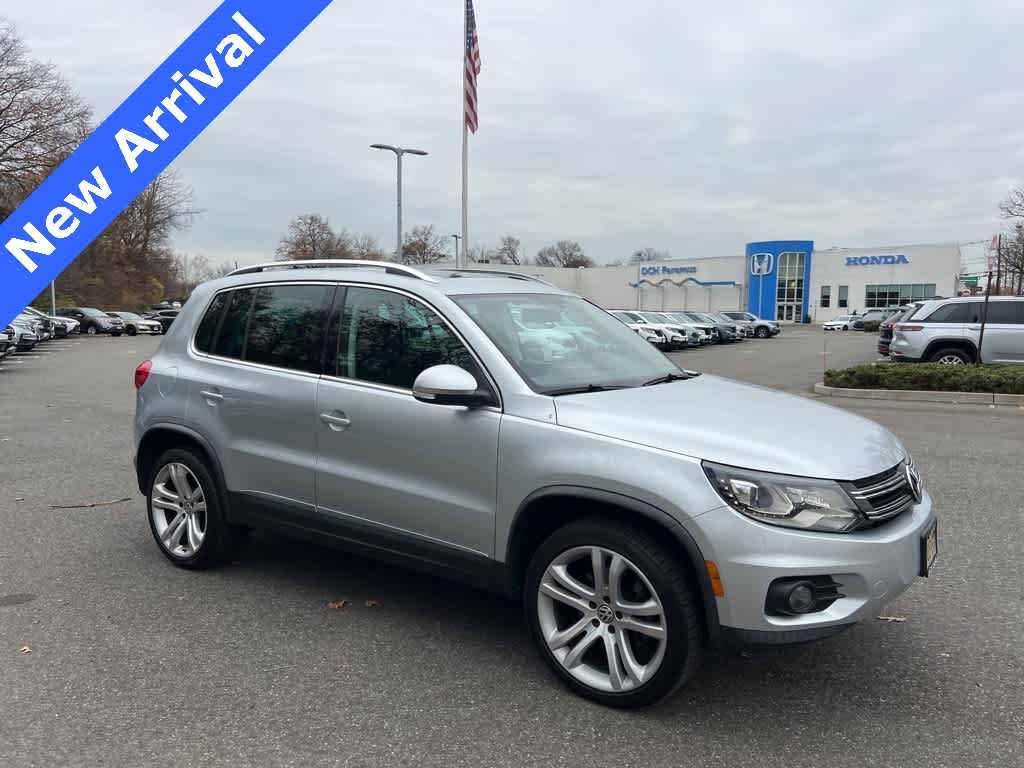 2013 Volkswagen Tiguan  -
                  Paramus, NJ