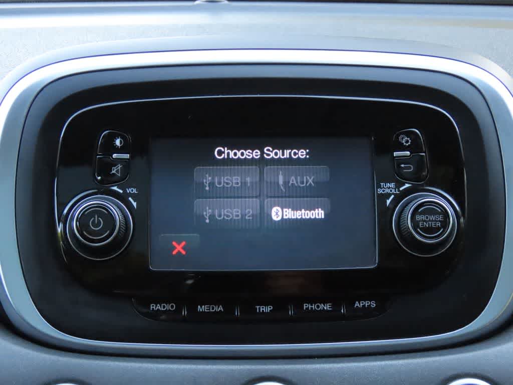 Thumbnail: 2016 Fiat 500X - 20