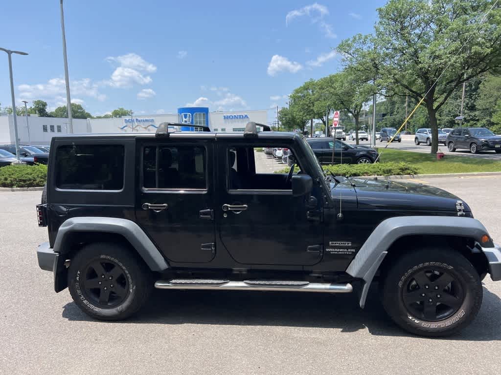 Thumbnail: 2016 Jeep Wrangler - 5