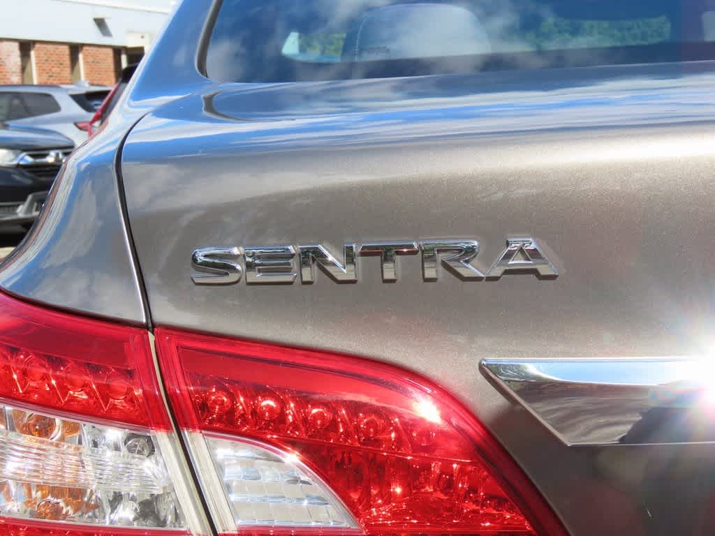 Thumbnail: 2015 Nissan Sentra - 7