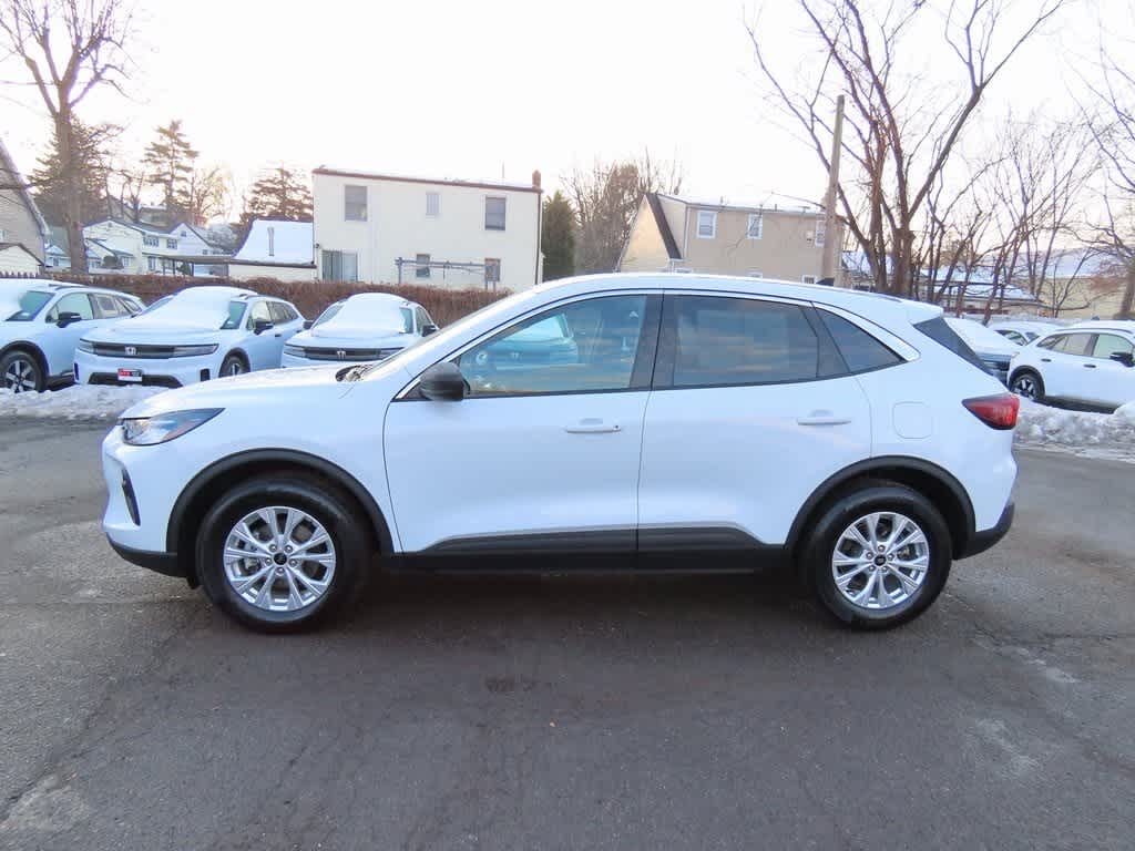 Thumbnail: 2024 Ford Escape - 3