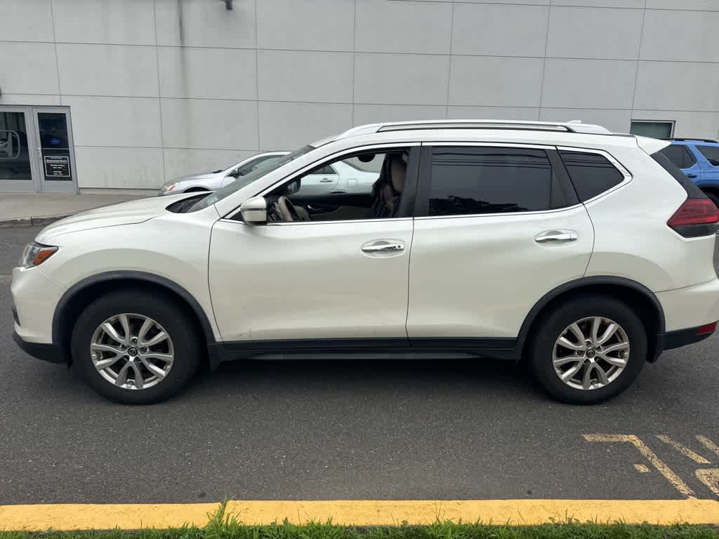 Thumbnail: 2020 Nissan Rogue - 6