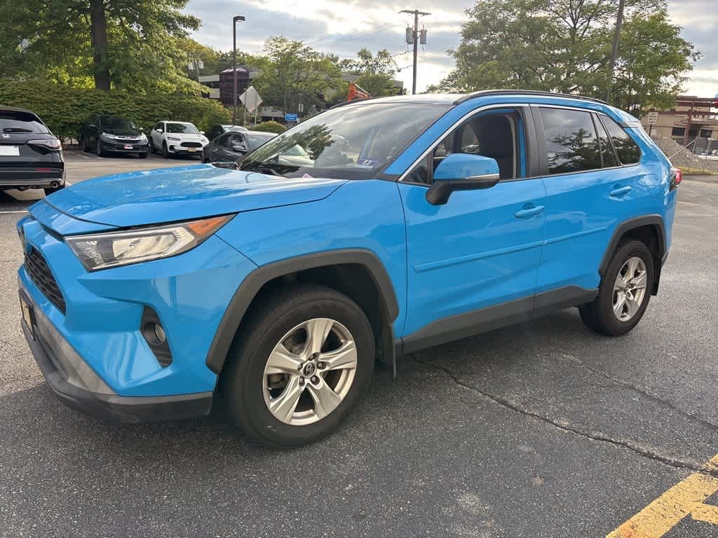 Thumbnail: 2019 Toyota RAV4 - 2