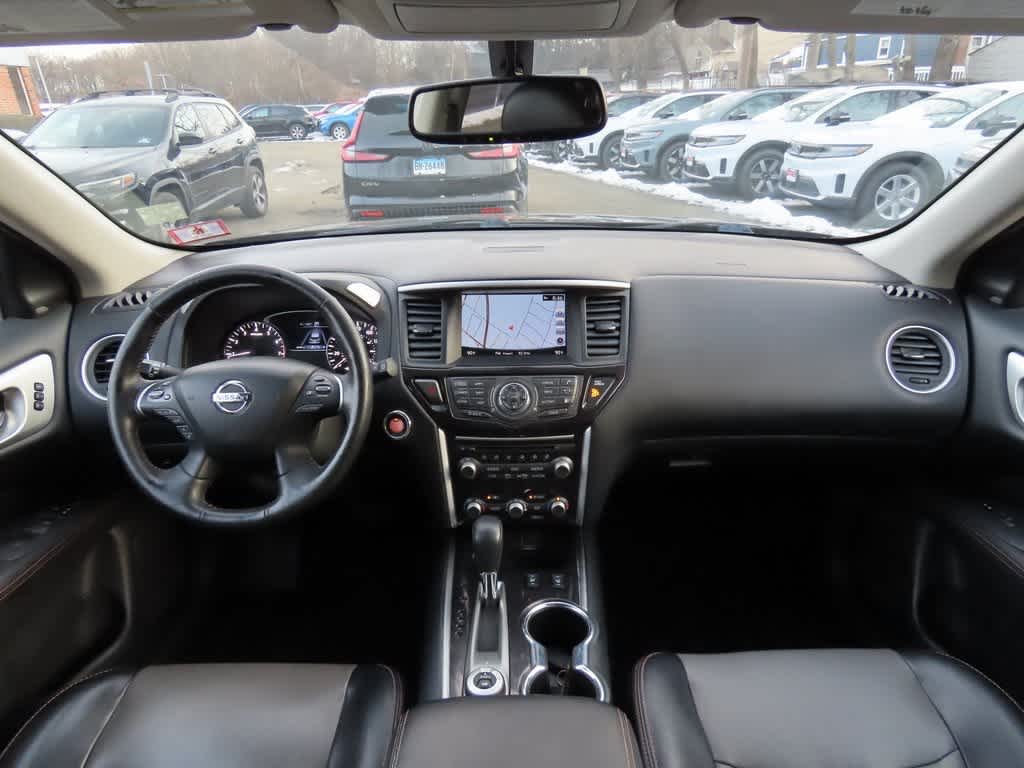 Thumbnail: 2019 Nissan Pathfinder - 20