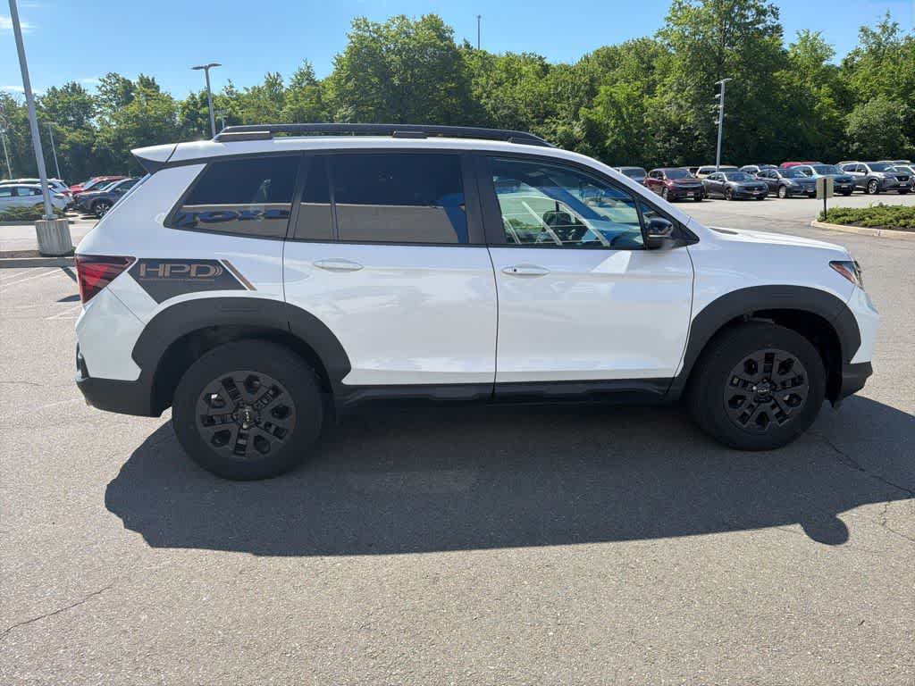 Thumbnail: 2023 Honda Passport - 12