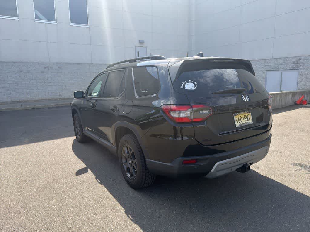 Thumbnail: 2023 Honda Pilot - 22