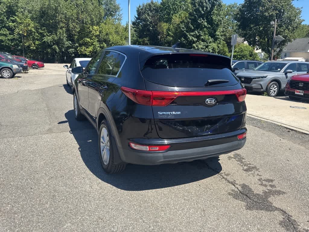 Thumbnail: 2017 Kia Sportage - 13