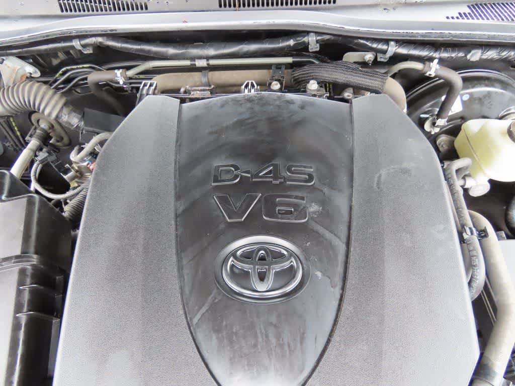 Thumbnail: 2019 Toyota Tacoma - 12