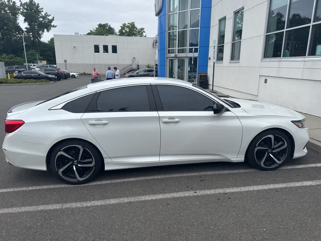 Thumbnail: 2022 Honda Accord - 6