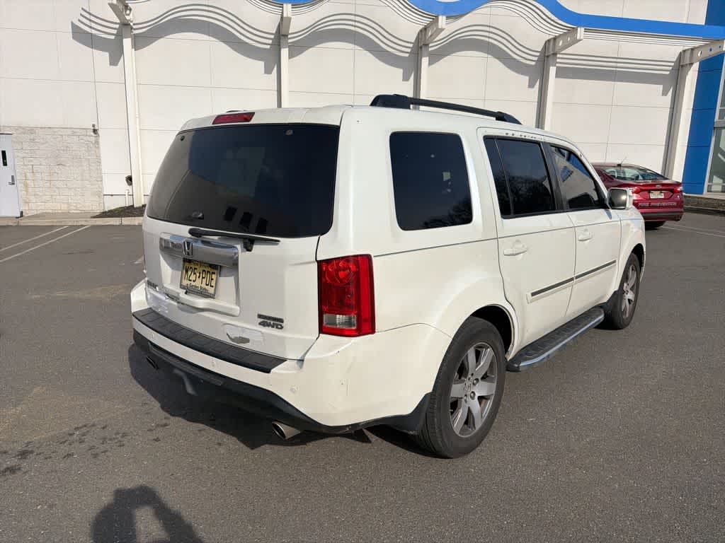 Thumbnail: 2015 Honda Pilot - 14