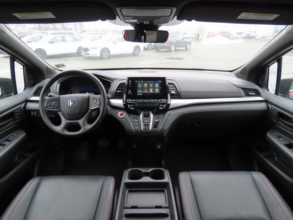 Thumbnail: 2023 Honda Odyssey - 17
