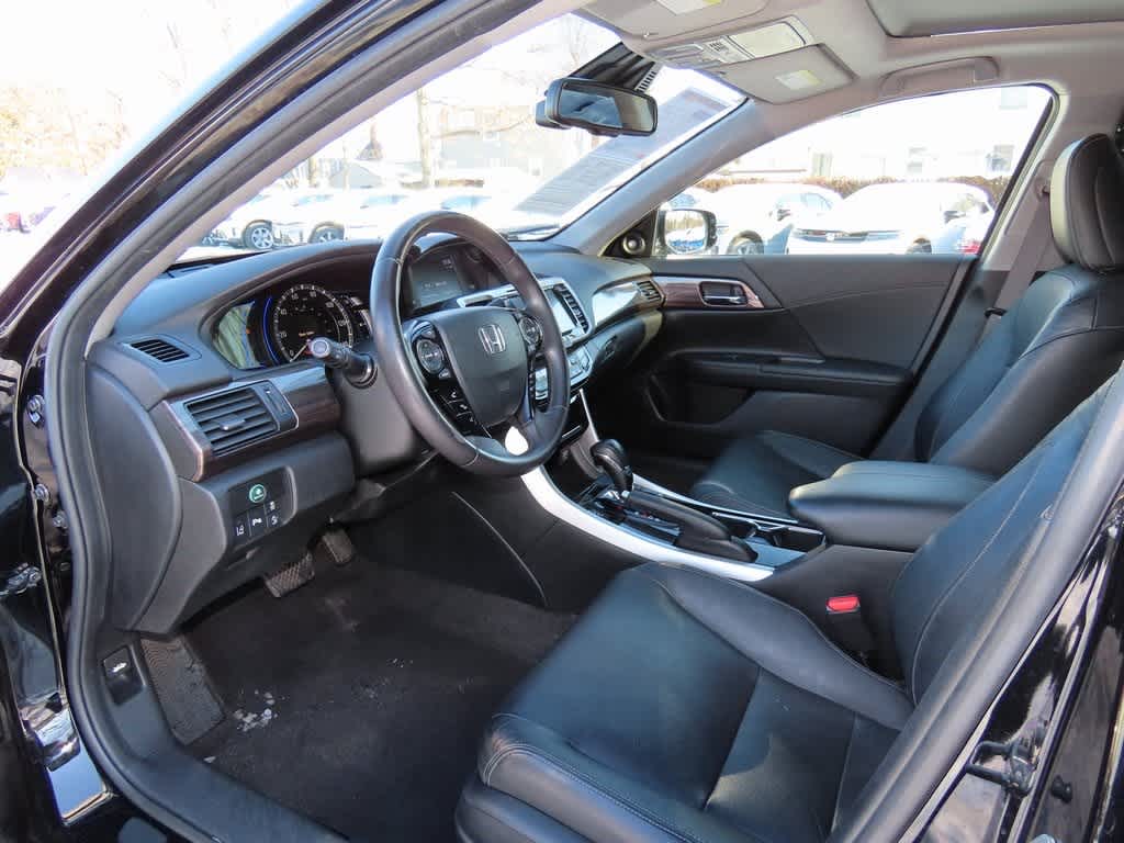 Thumbnail: 2017 Honda Accord - 2