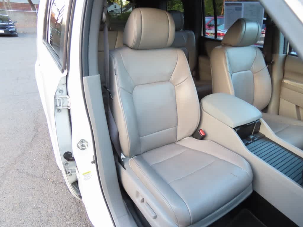 Thumbnail: 2013 Honda Pilot - 19