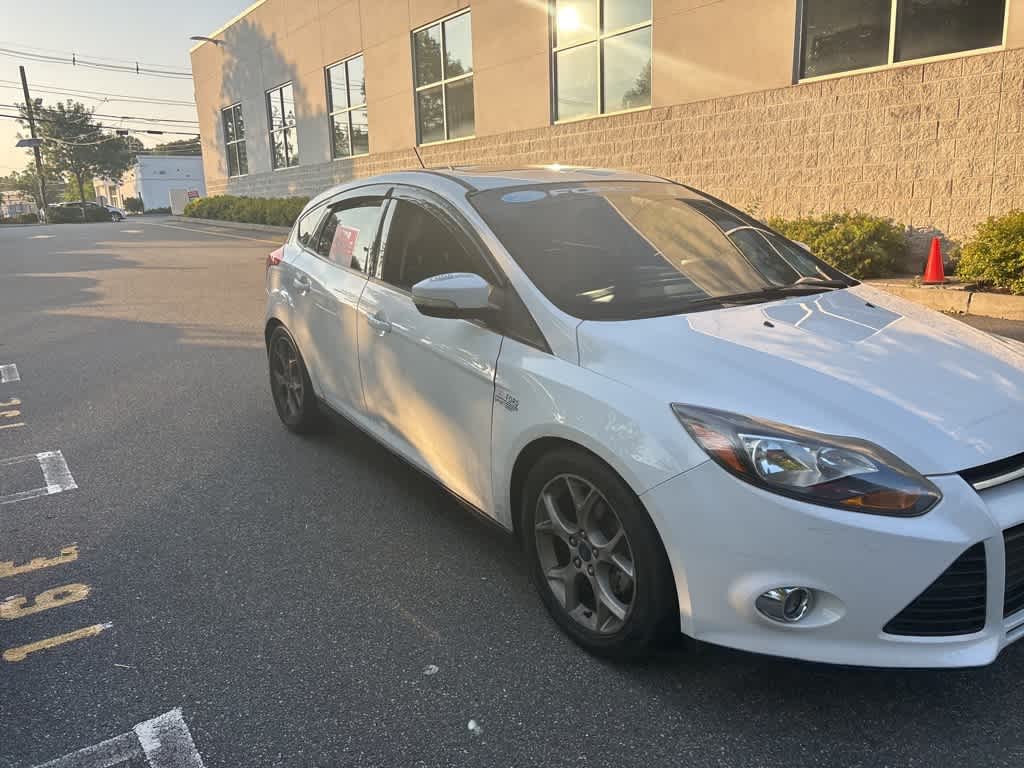 Thumbnail: 2014 Ford Focus - 9
