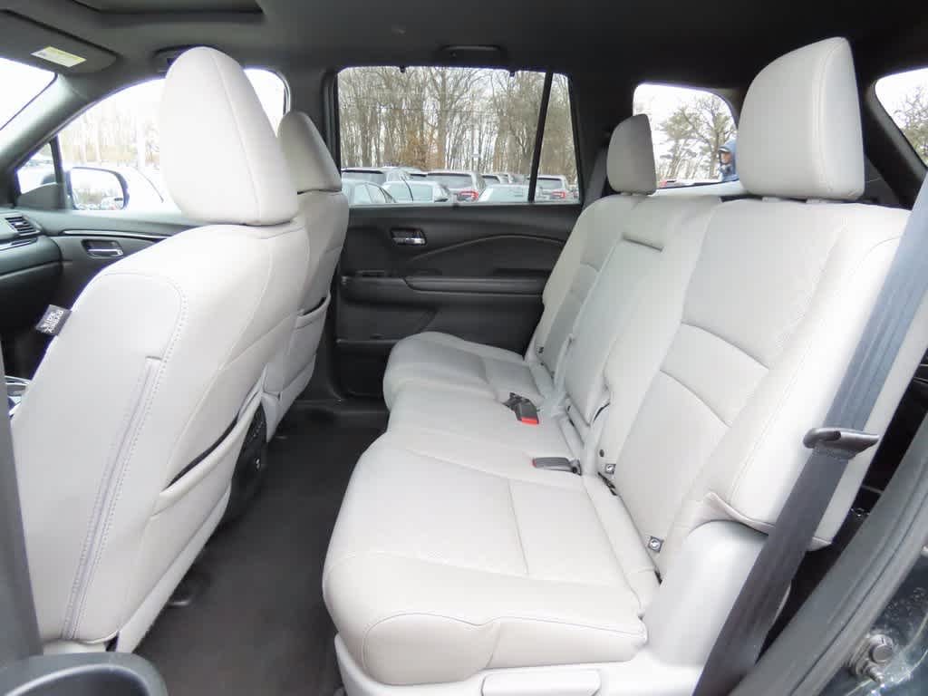 Thumbnail: 2020 Honda Passport - 12