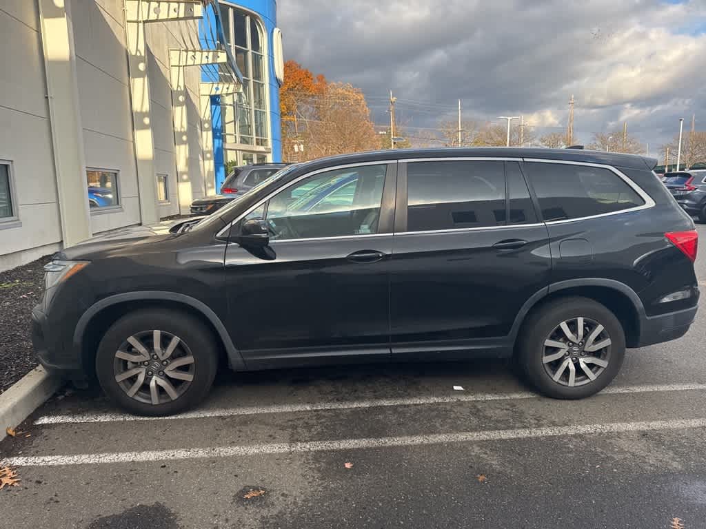 Thumbnail: 2019 Honda Pilot - 3