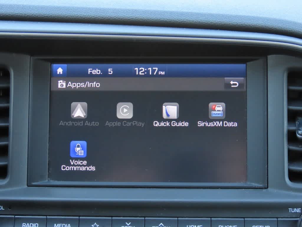 Thumbnail: 2020 Hyundai Elantra - 18