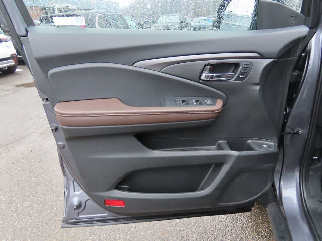 Thumbnail: 2025 Honda Ridgeline - 14