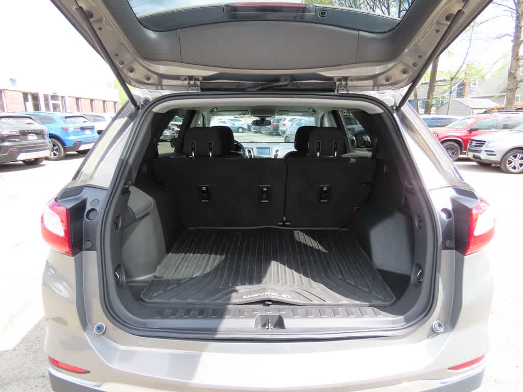 Thumbnail: 2018 Chevrolet Equinox - 12