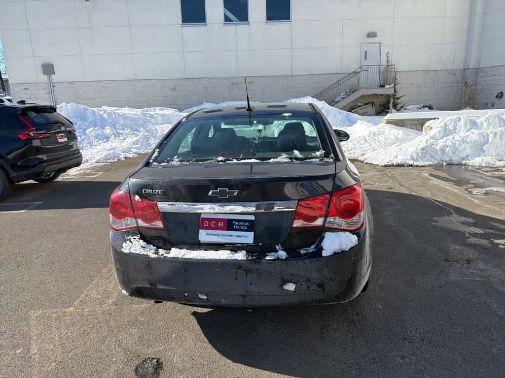 Thumbnail: 2012 Chevrolet Cruze - 10