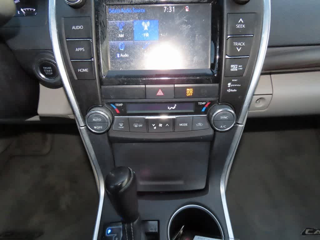 Thumbnail: 2015 Toyota Camry - 21