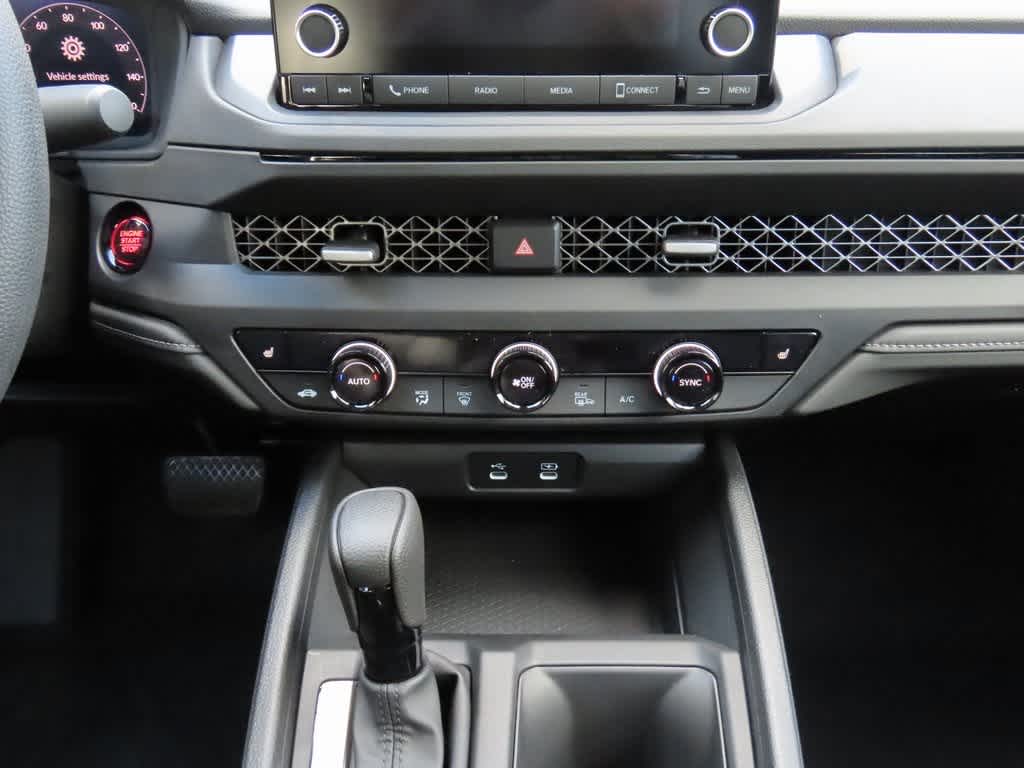 2025 Honda Accord SE 19