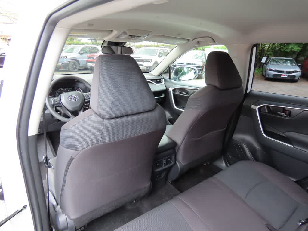 Thumbnail: 2025 Toyota RAV4 - 12