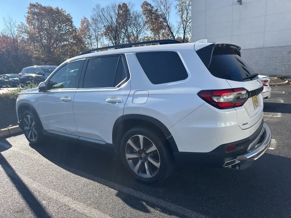 Thumbnail: 2023 Honda Pilot - 9