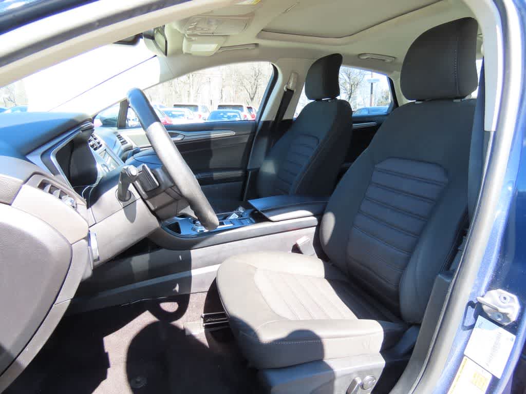 Thumbnail: 2019 Ford Fusion - 12