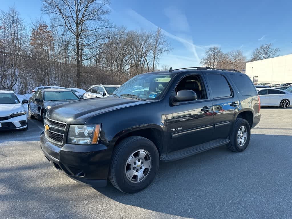 Thumbnail: 2014 Chevrolet Tahoe - 3