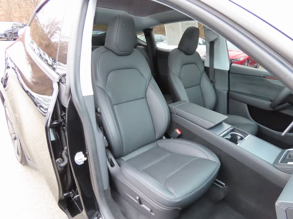 Thumbnail: 2026 Tesla Model Y - 16