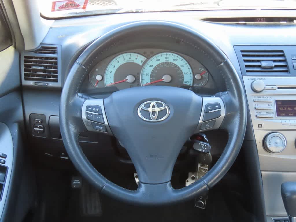 Thumbnail: 2010 Toyota Camry - 17