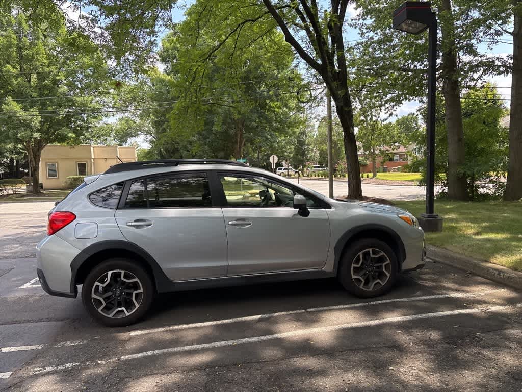 Thumbnail: 2016 Subaru Crosstrek - 6