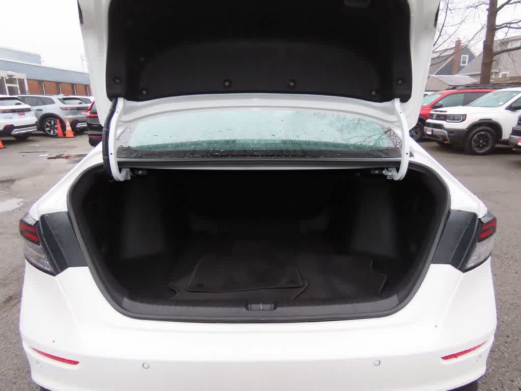 Thumbnail: 2023 Honda Accord - 11