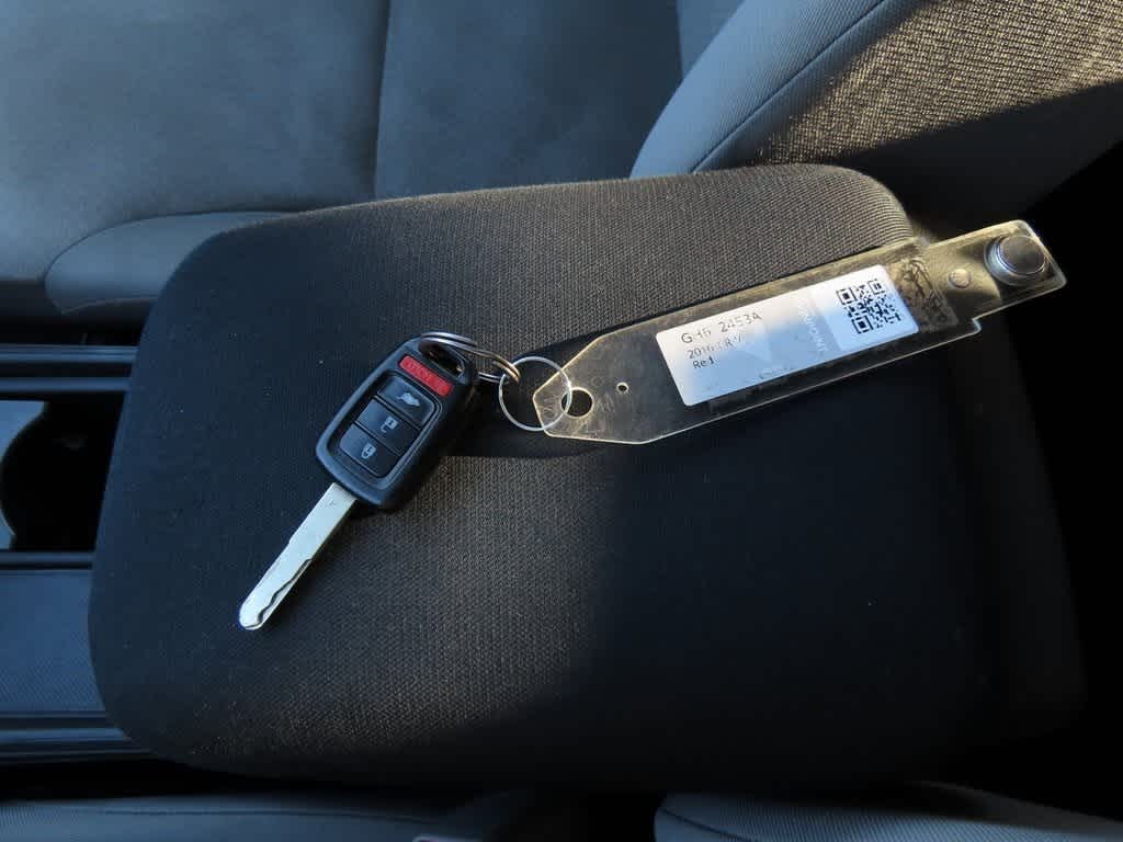 Thumbnail: 2016 Honda CR-V - 26