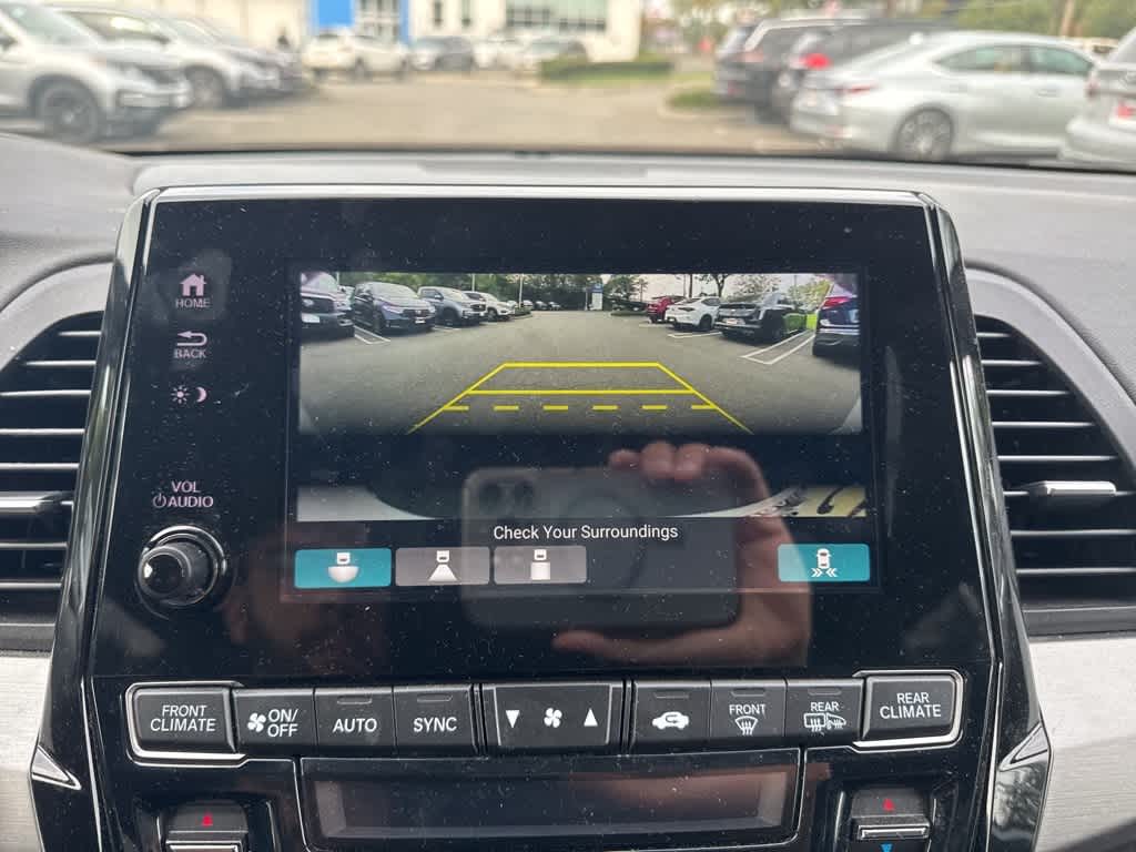Thumbnail: 2023 Honda Odyssey - 10