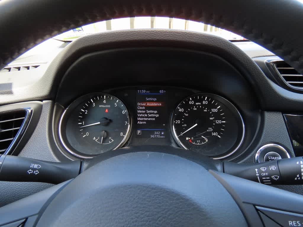 Thumbnail: 2019 Nissan Rogue - 24