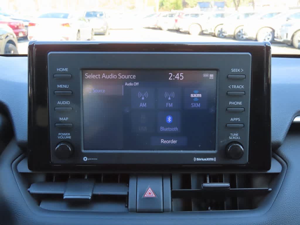 Thumbnail: 2022 Toyota RAV4 - 19