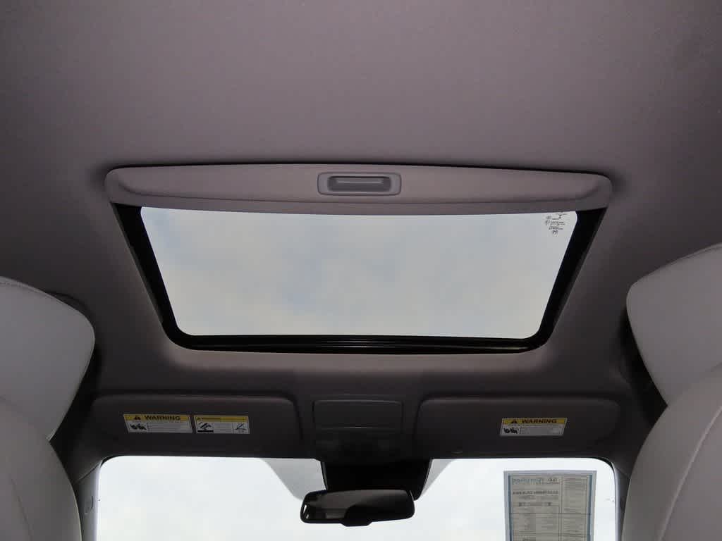 Thumbnail: 2022 Honda CR-V - 23