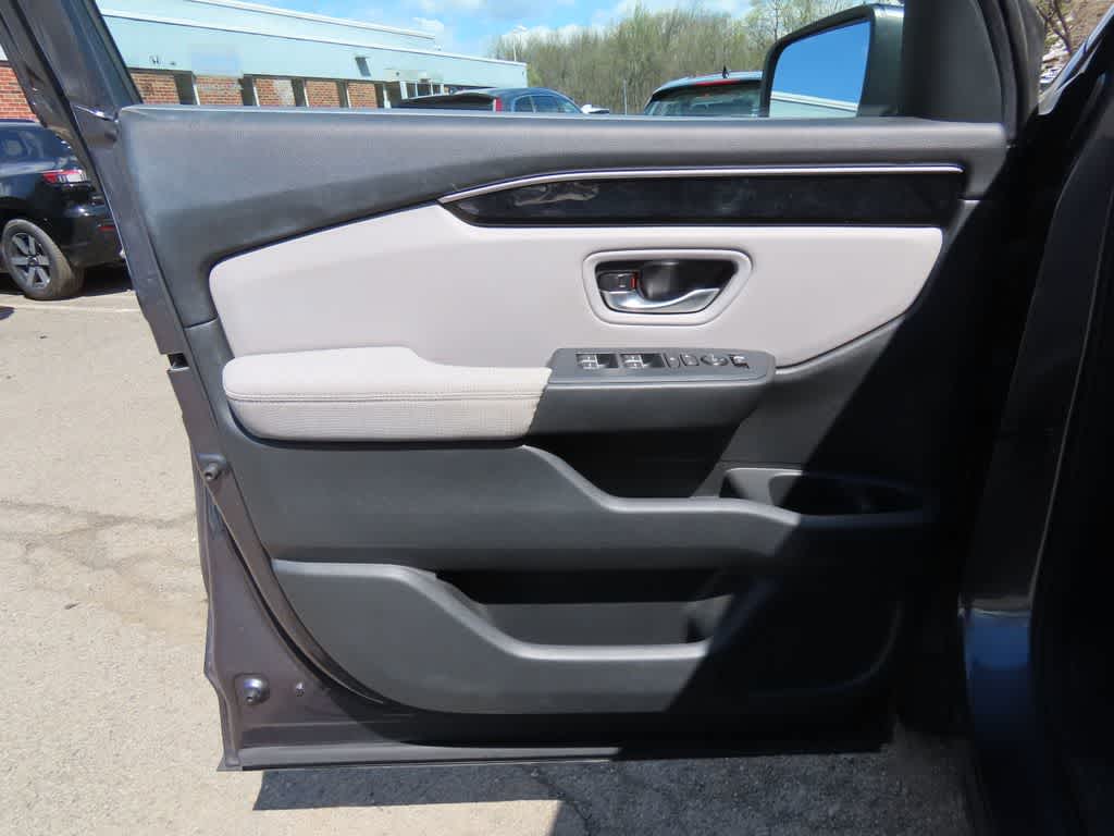 Thumbnail: 2023 Honda Pilot - 17