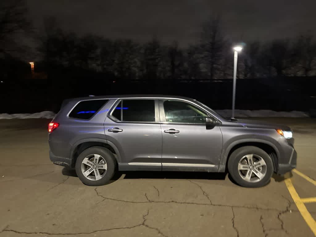 Thumbnail: 2023 Honda Pilot - 11