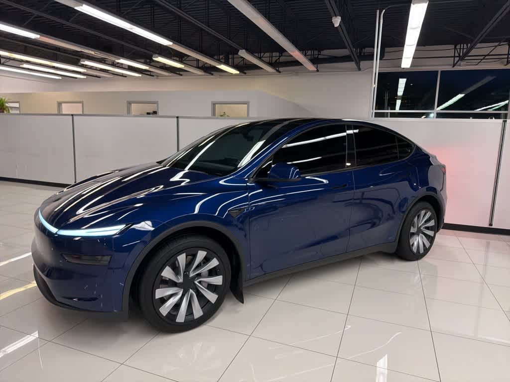Thumbnail: 2026 Tesla Model Y - 4