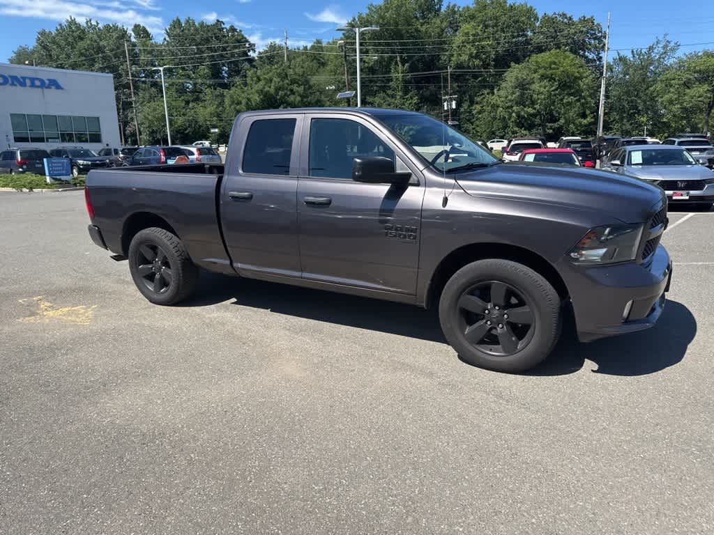 Thumbnail: 2019 RAM 1500 Classic - 12