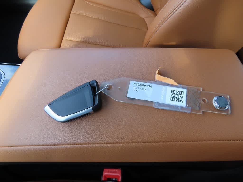 Thumbnail: 2023 BMW 3 Series - 31