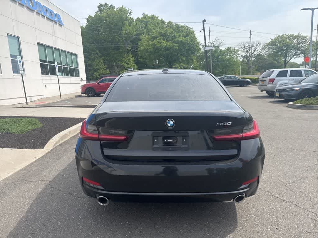 Thumbnail: 2024 BMW 3 Series - 12