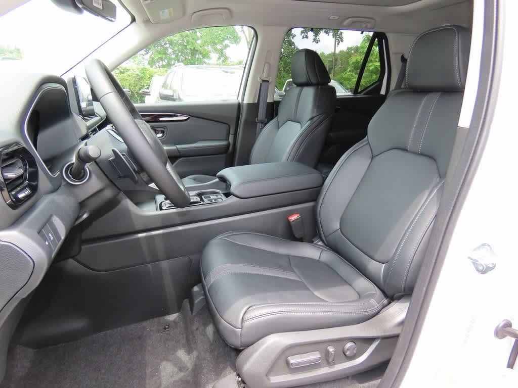 Thumbnail: 2025 Honda Pilot - 12