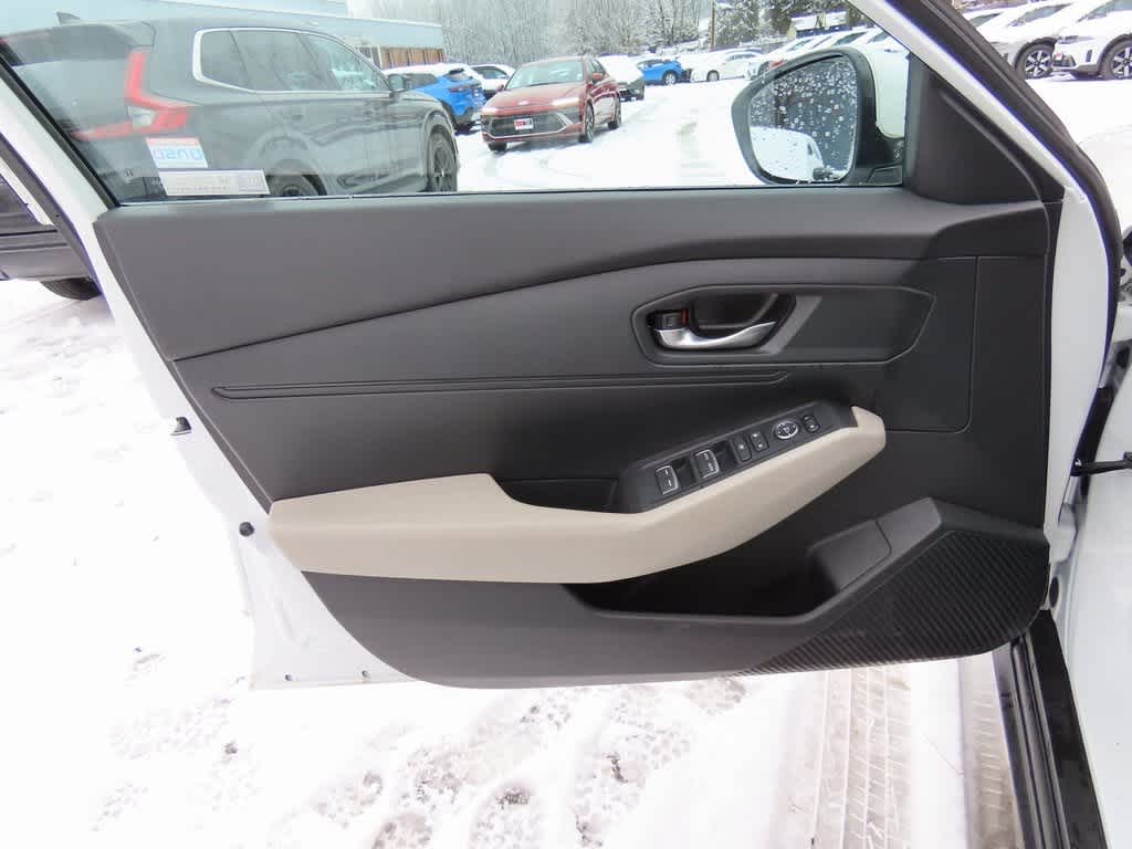 Thumbnail: 2023 Honda Accord - 14