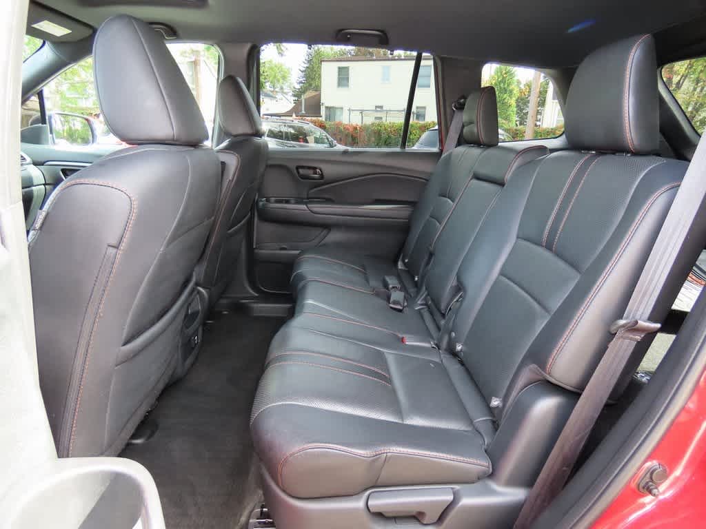 Thumbnail: 2022 Honda Passport - 11