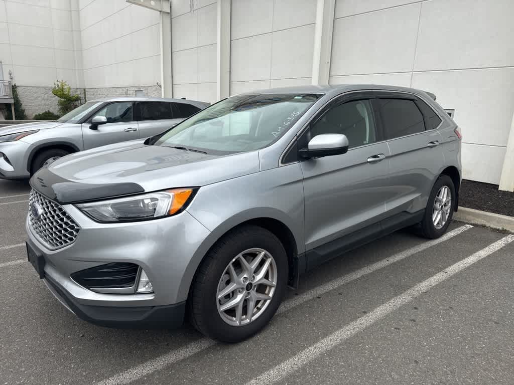 Thumbnail: 2023 Ford Edge - 3
